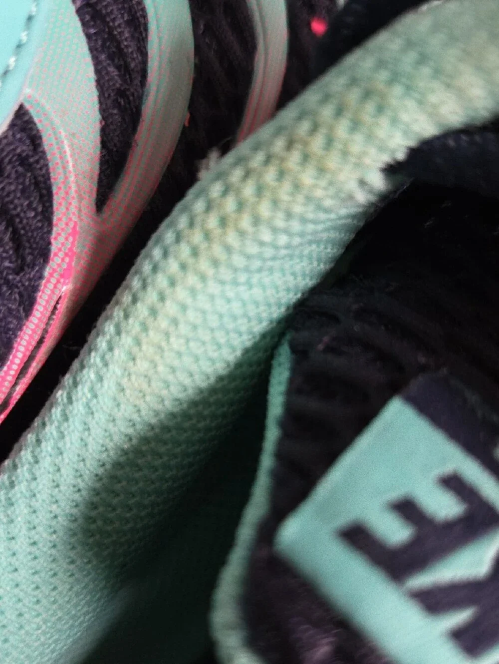 Nike Women's Navy, Teal & Pink Running Sneakers